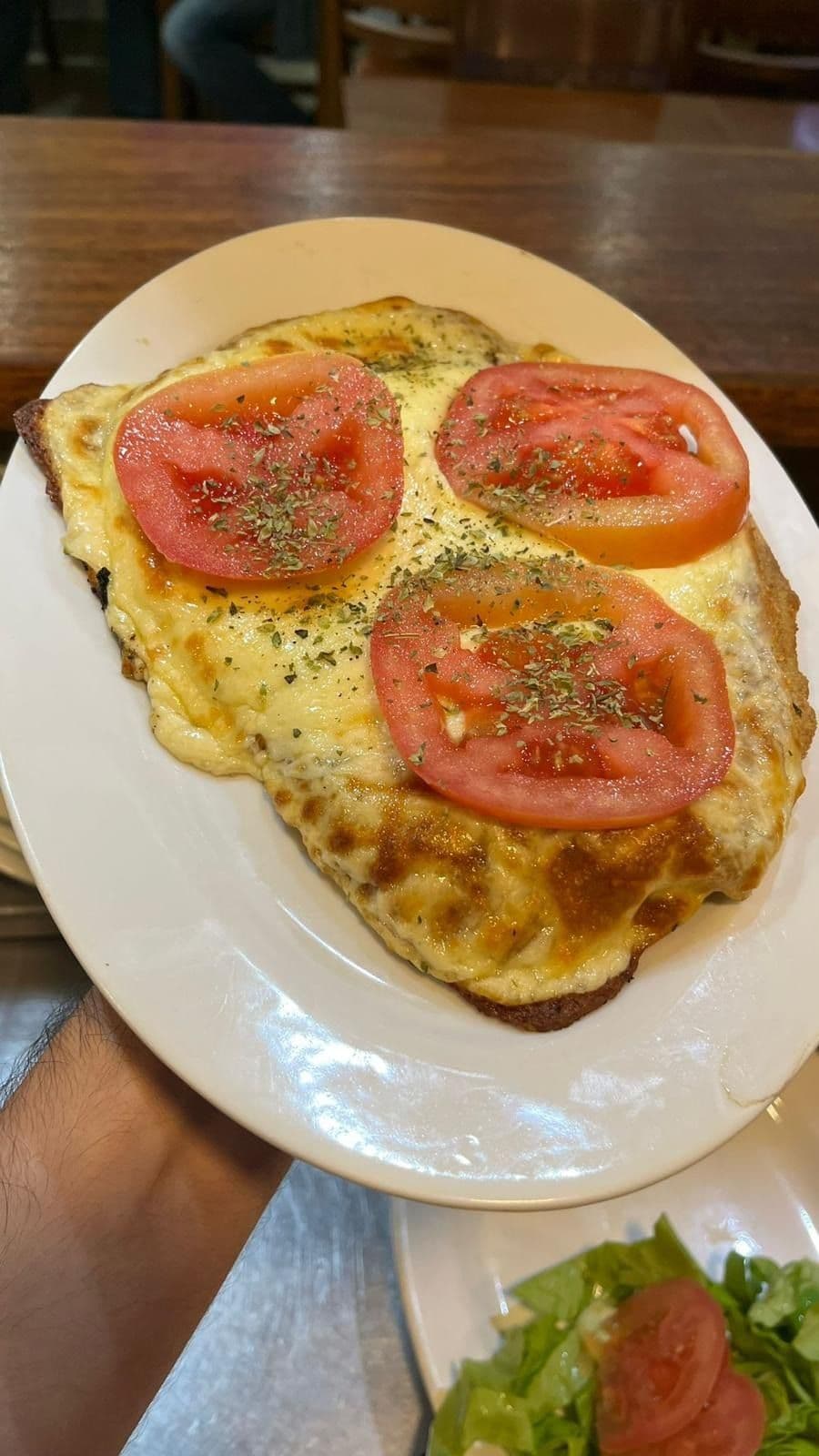Imagen de Milanesa de pollo Cibeliana con guarnición