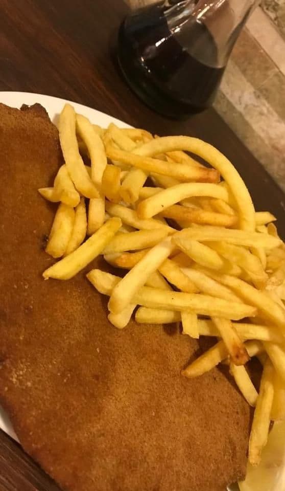 Imagen de Milanesa de carne con guarnición