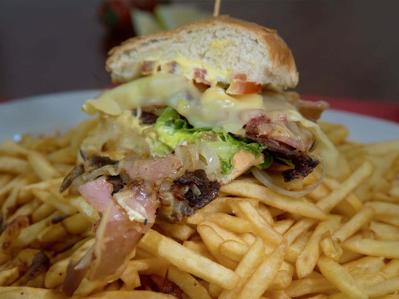 Imagen de Chivito al plato completo